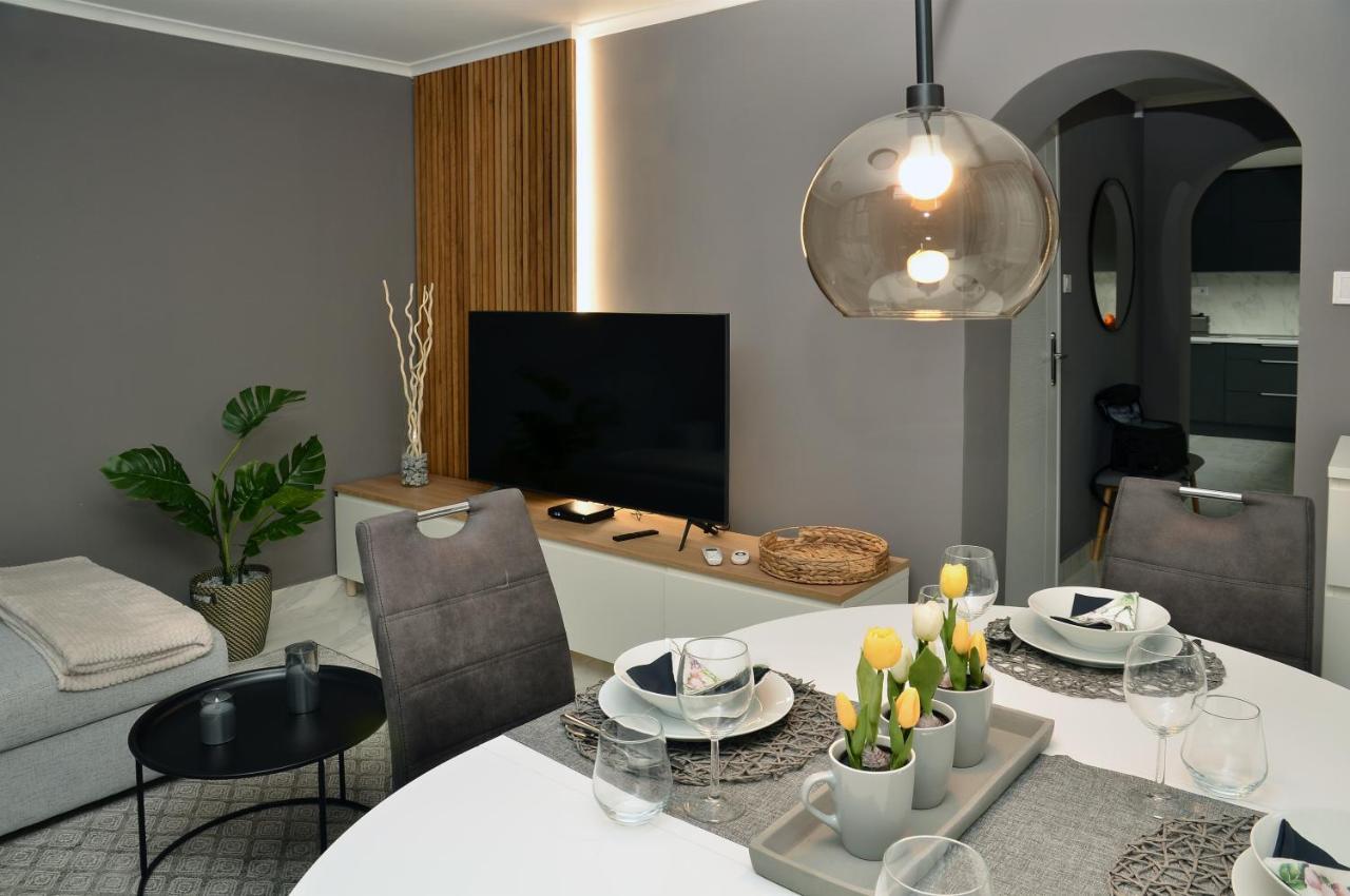Apartamento Bence Castle House Eger Exterior foto
