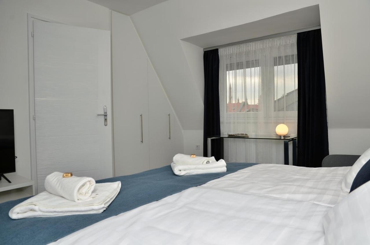 Apartamento Bence Castle House Eger Exterior foto