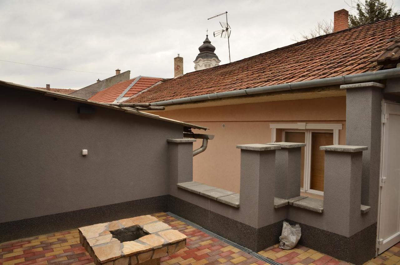 Apartamento Bence Castle House Eger Exterior foto